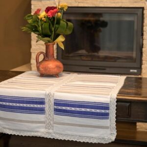 Față de masă, motiv sicănesc cu dantelă, albastru 100x65cm-0