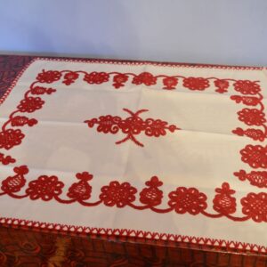 Față de masă, cusut manual cu trandafir, roșu-0