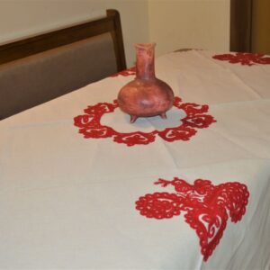 Față de masă, cusut manual cu pasare, roșu-0