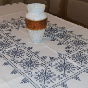 Față de masă tardițional gri-0